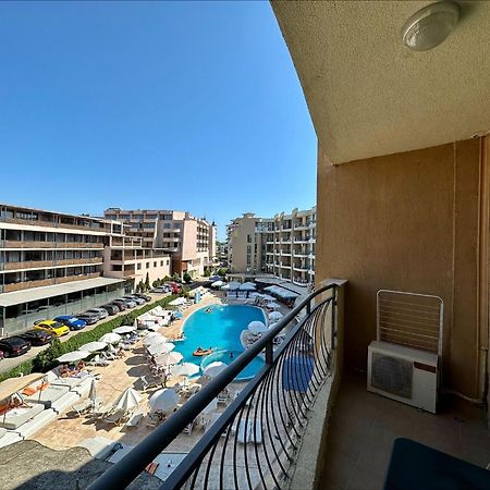 Grenada - Menada Apartments Slântsjev Brjag Eksteriør bilde