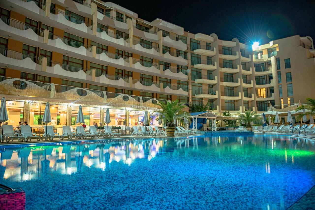 Grenada - Menada Apartments Slântsjev Brjag Eksteriør bilde