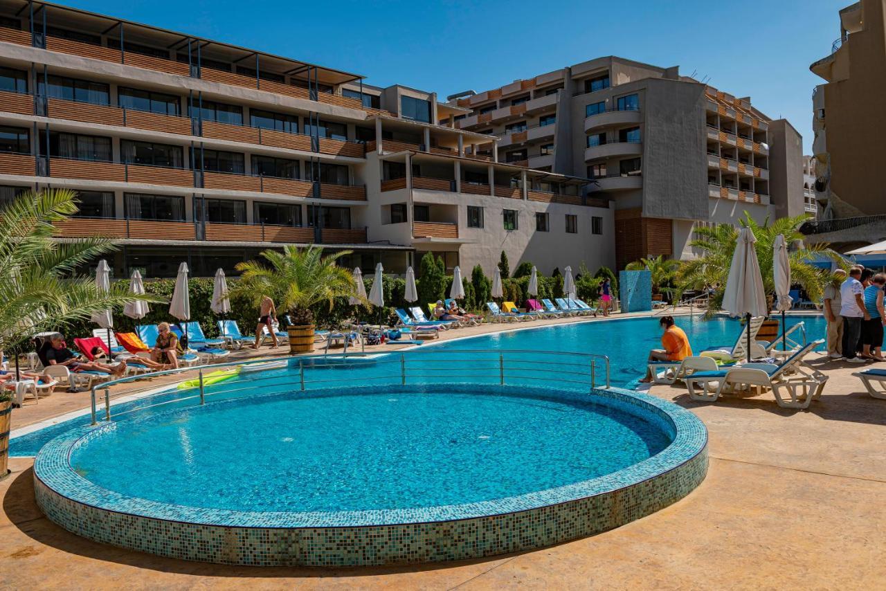Grenada - Menada Apartments Slântsjev Brjag Eksteriør bilde